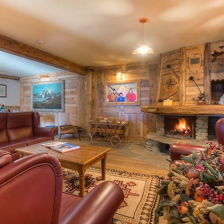 Hotel Meuble Mon Reve Бройл-Червиня Екстериор снимка