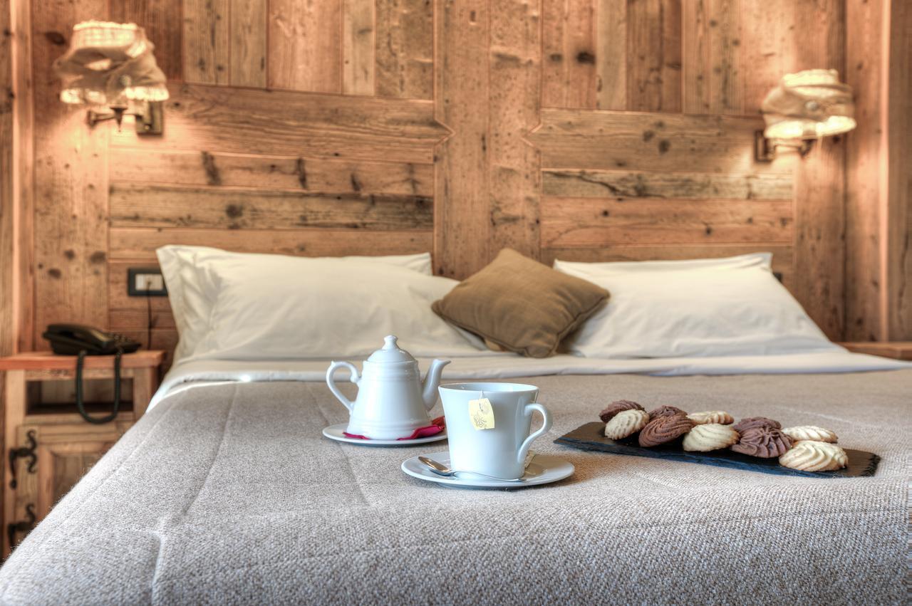 Hotel Meuble Mon Reve Бройл-Червиня Екстериор снимка