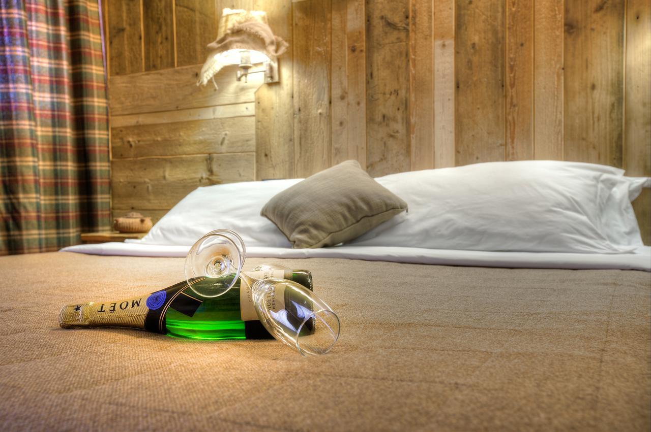 Hotel Meuble Mon Reve Бройл-Червиня Екстериор снимка