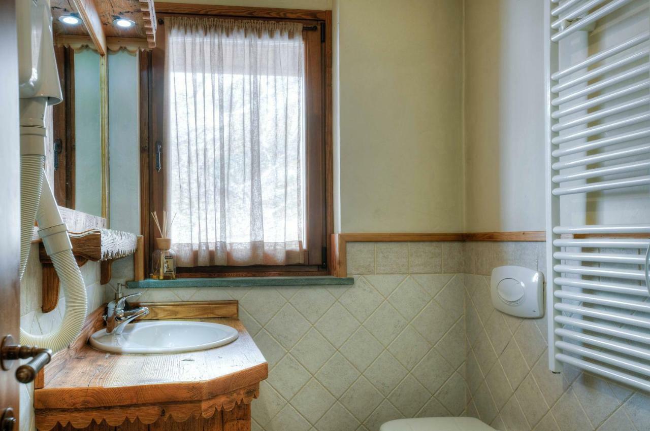 Hotel Meuble Mon Reve Бройл-Червиня Екстериор снимка